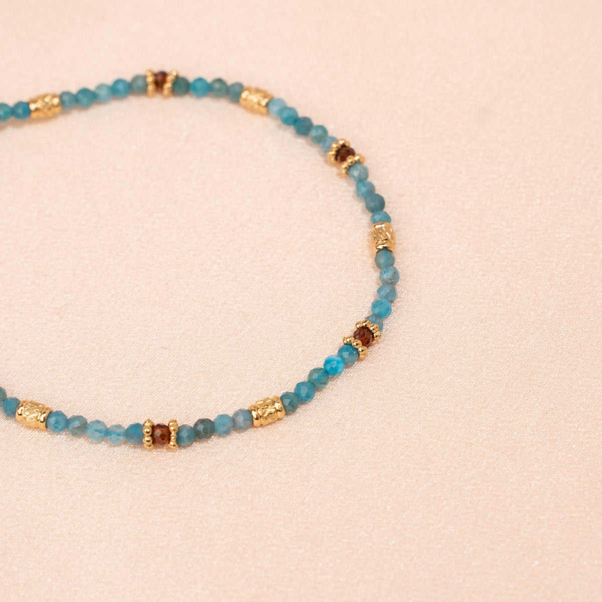 Pulsera de Apatita Natural en Acero Inoxidable
