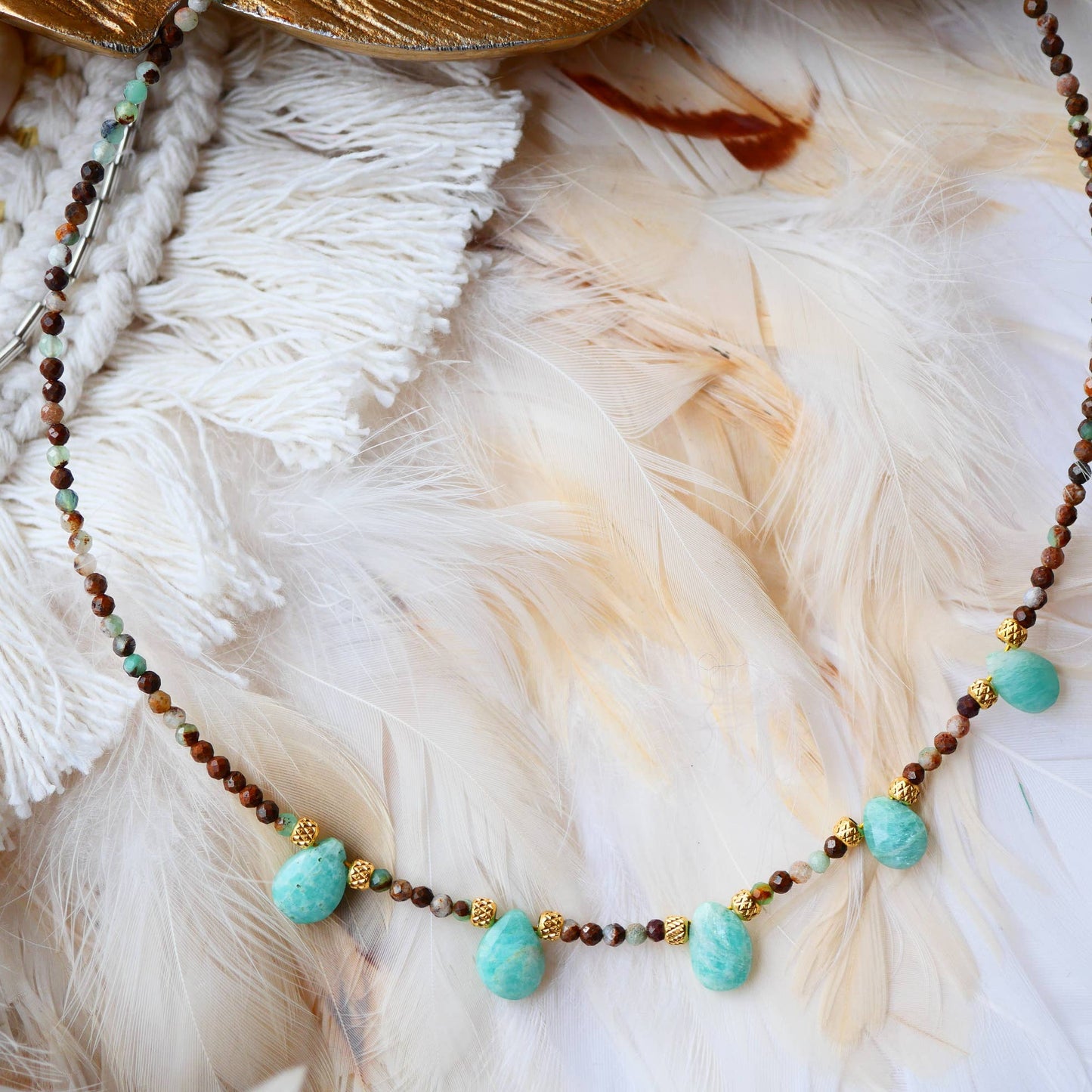 Collar PUNARNAVA - Collar de crisoprasa y amazonita