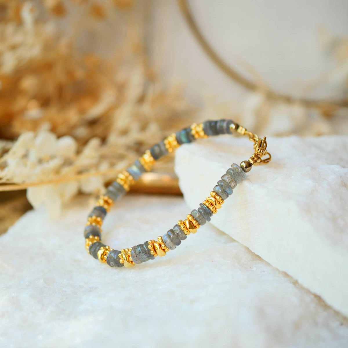 PULSERA CHIKITSA