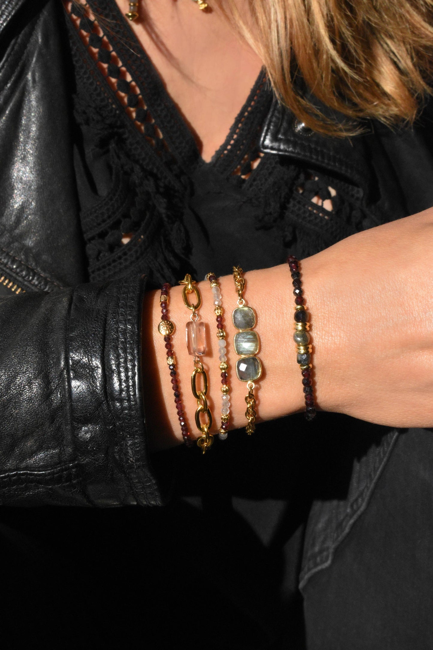 PULSERA GRANAT - ALEXIA