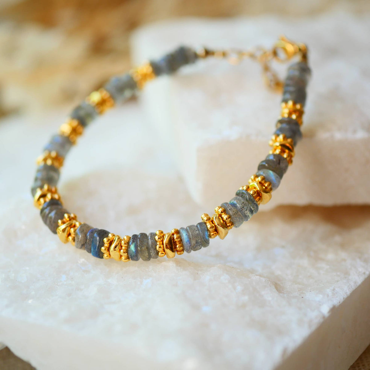 PULSERA CHIKITSA