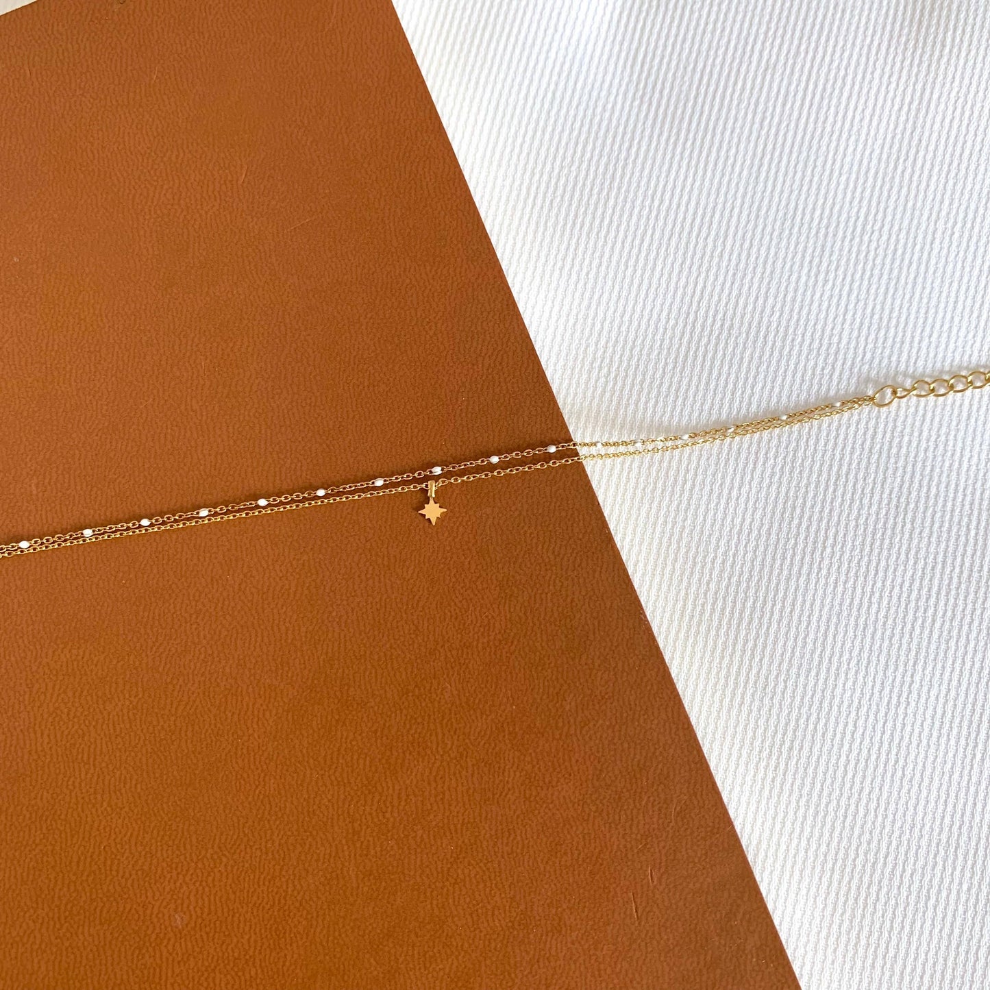 Pulsera con colgante de estrella de acero para mujer