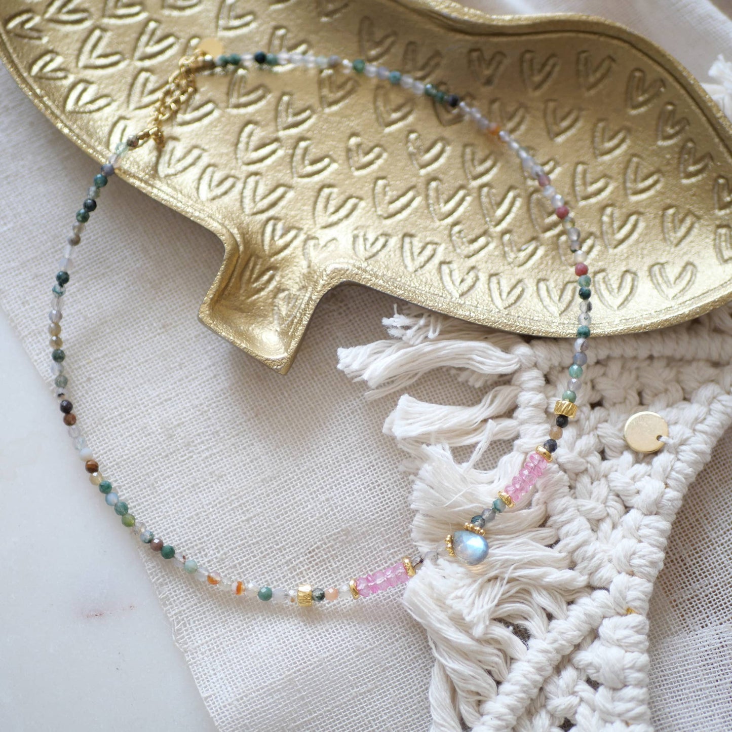 COLLAR GAJRA DE ÁGATA INDIA Y TOPACIO ROSA