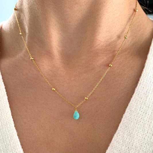 Collar con colgante de piedra de amazonita azul turquesa fina
