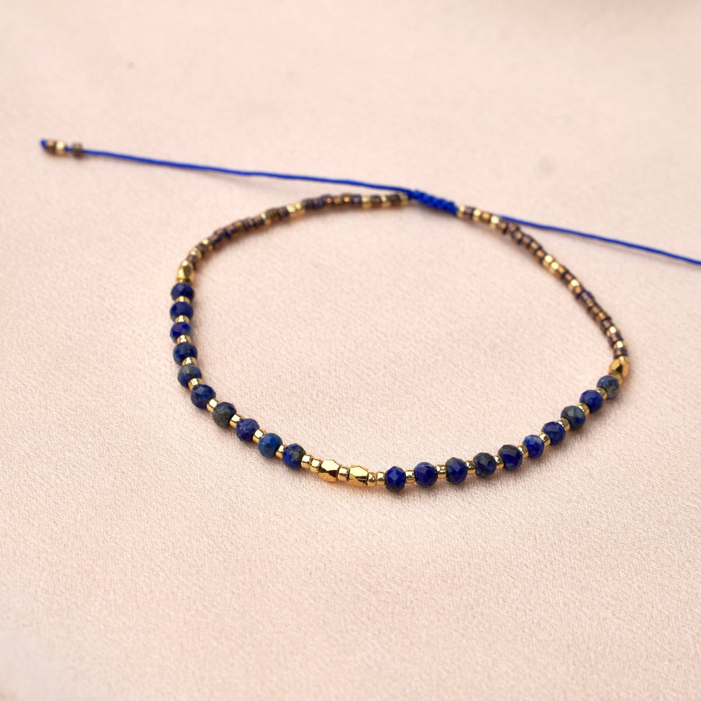 Pulsera de lapislázuli de piedra natural para mujer