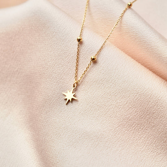 Collar de acero inoxidable para mujer con cadena de bolitas y colgante de estrella
