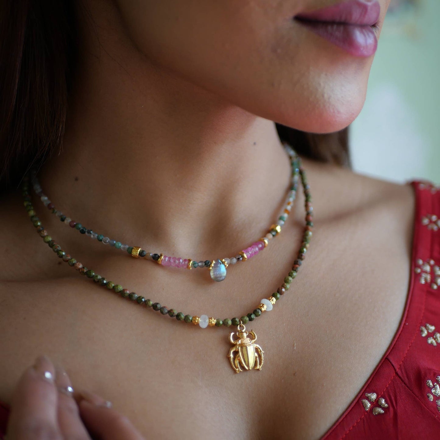 COLLAR GAJRA DE ÁGATA INDIA Y TOPACIO ROSA