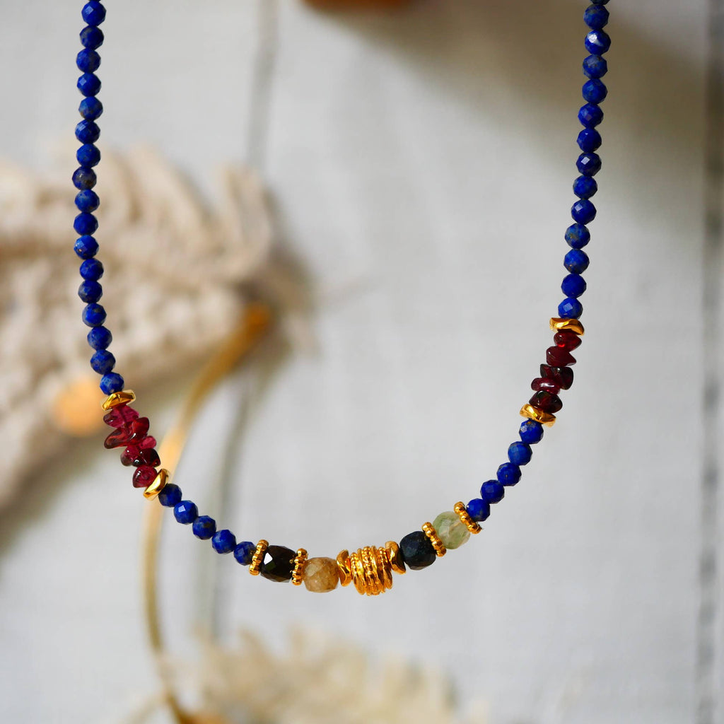 COLLAR AJITA LAPISLÁZULI