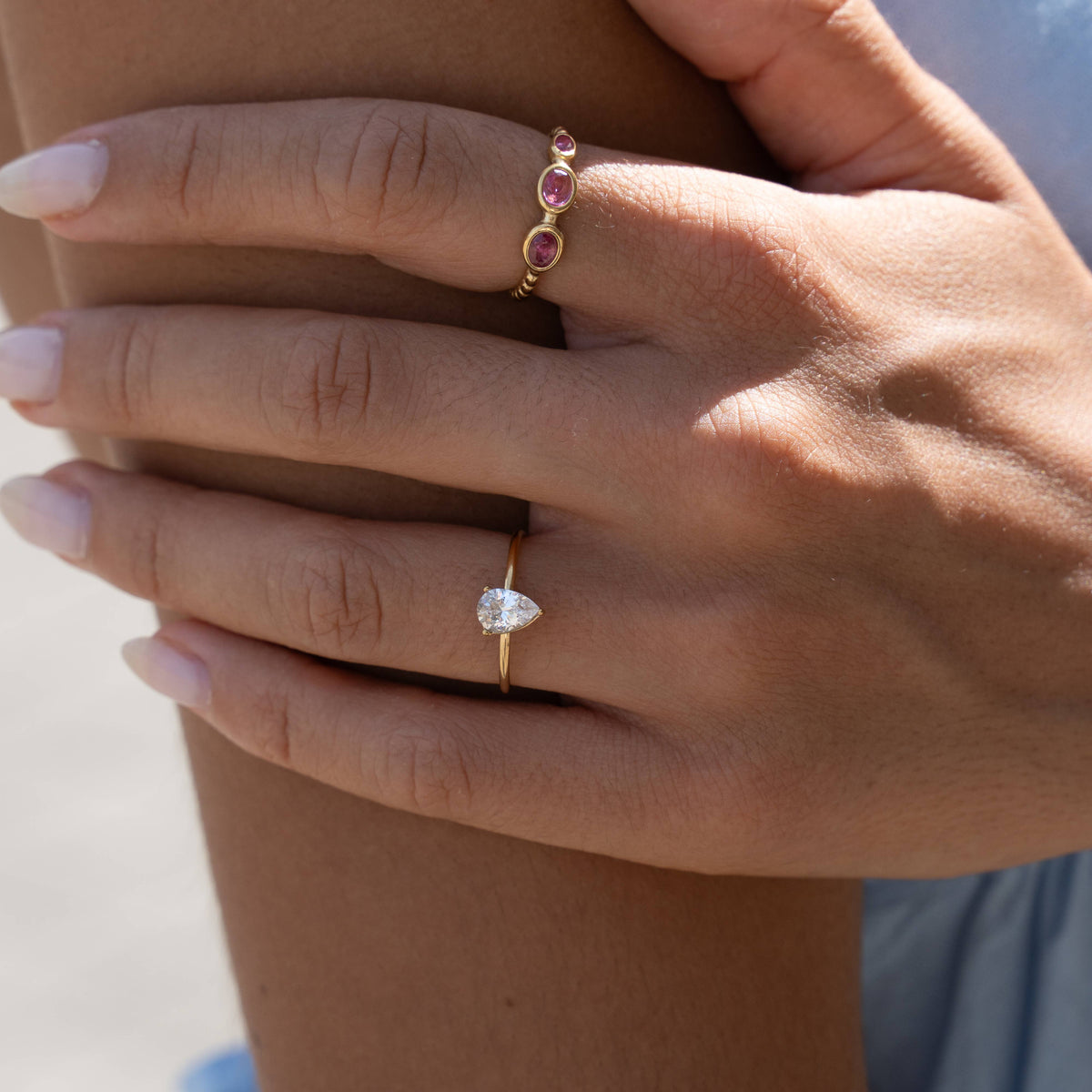 Anillo Ajustable Lágrima de Circonita en Acero Inoxidable