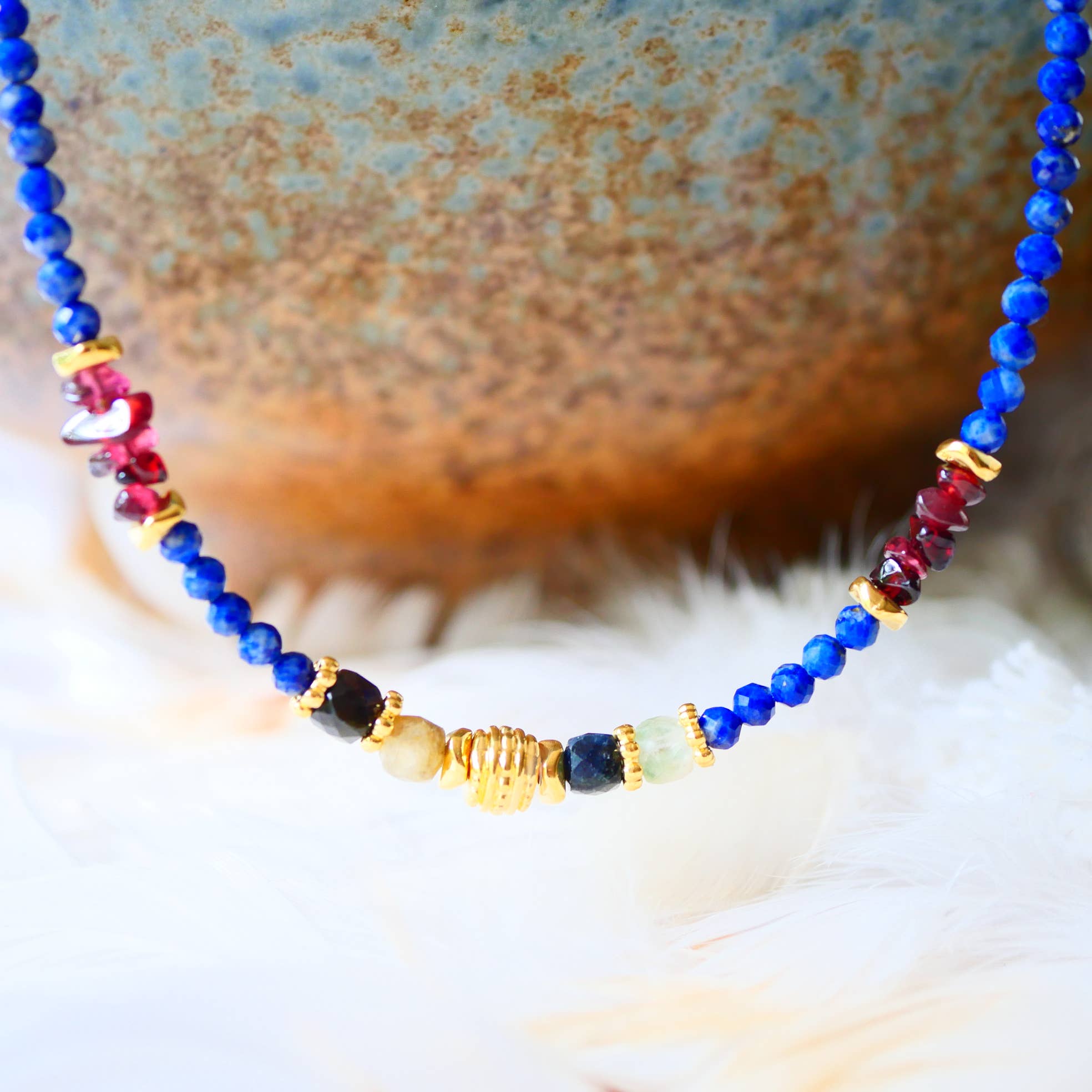 COLLAR AJITA LAPISLÁZULI