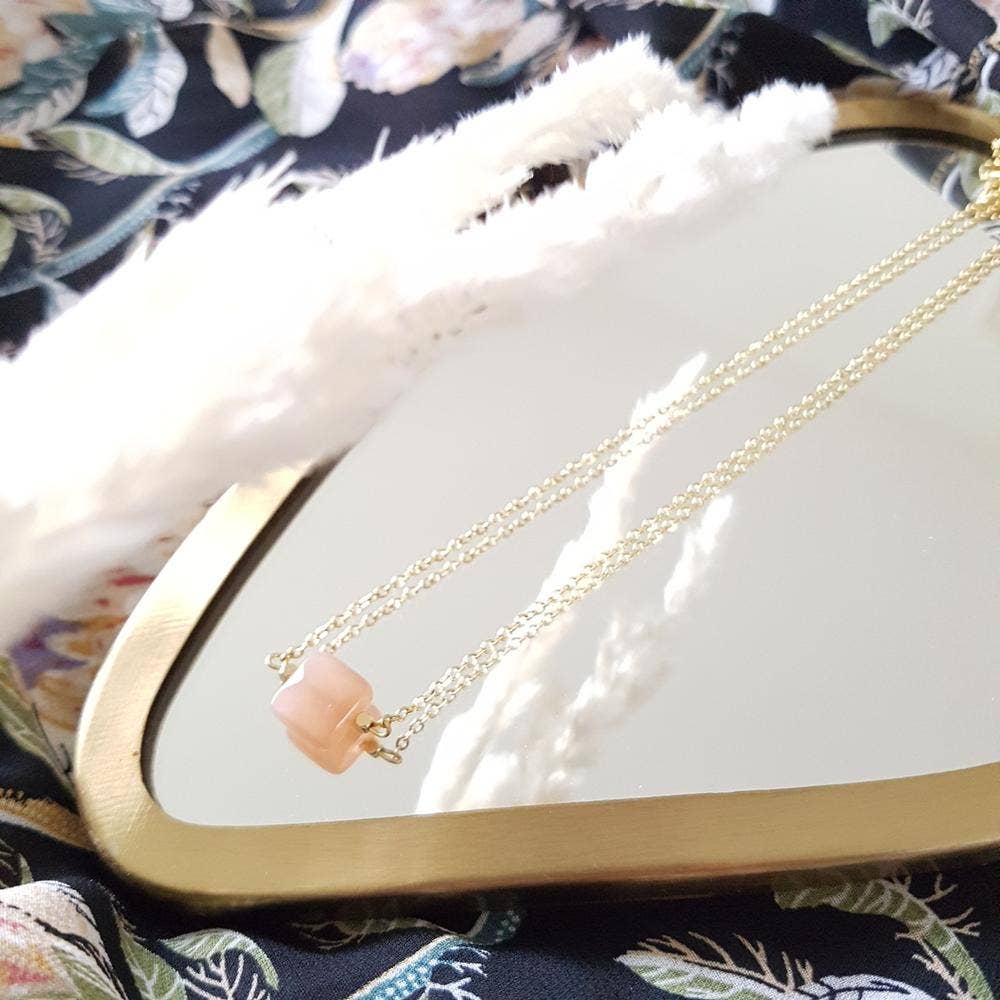 COLLAR ABBY PIEDRA LUNA NARANJA
