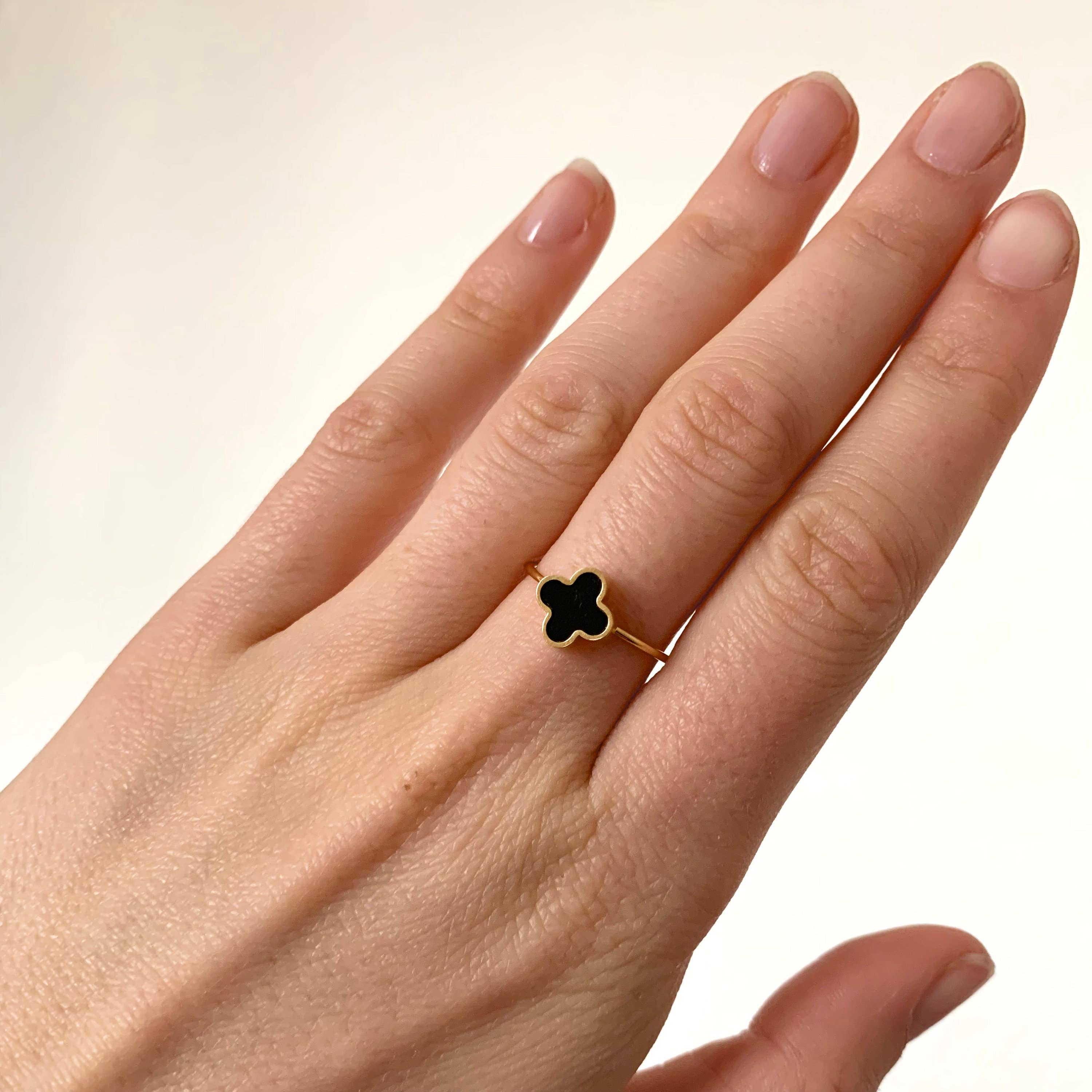 Anillo de acero inoxidable con ónix