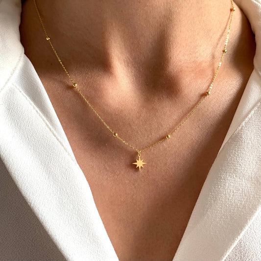 Collar de acero inoxidable para mujer con cadena de bolitas y colgante de estrella