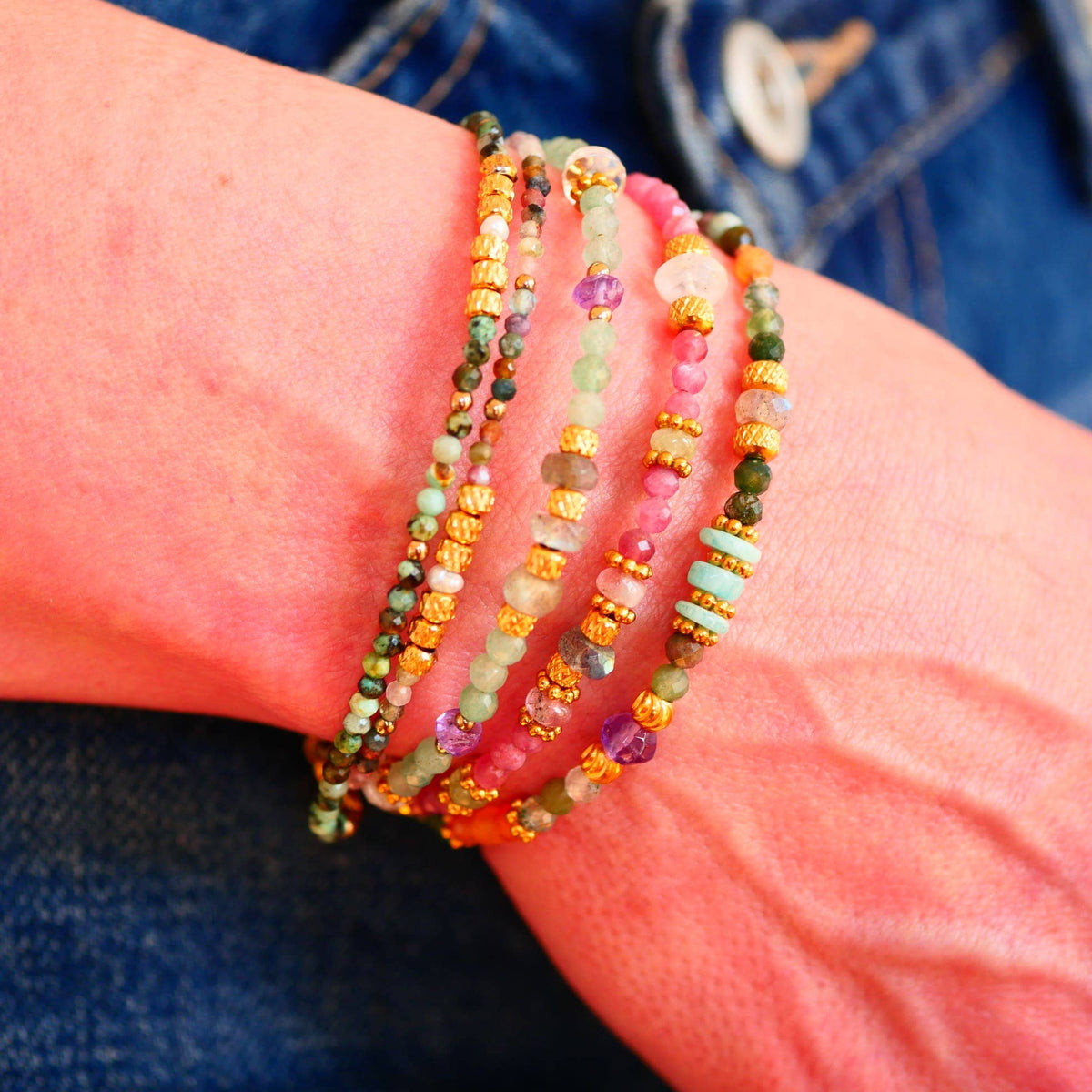 Pulsera Pallav de Turmalina Rosa, Piedra Luna Arcoíris y Turmalina Verde