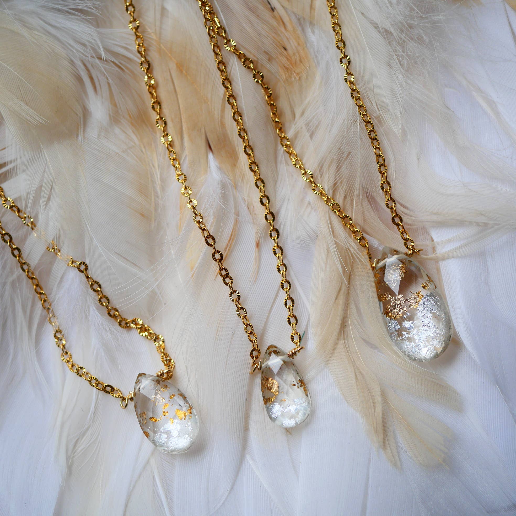 COLLAR UTTHAAN CUARZO NATURAL