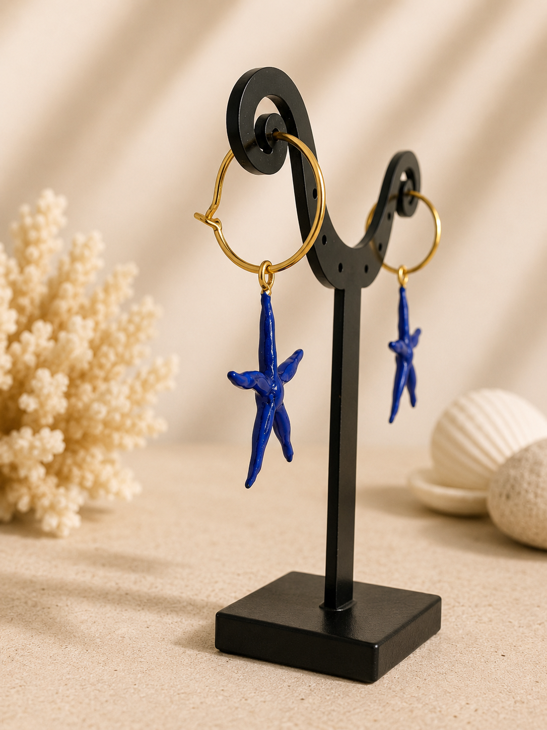 Pendientes Asteria – Aros de plata con Estrella de Mar Esmaltada