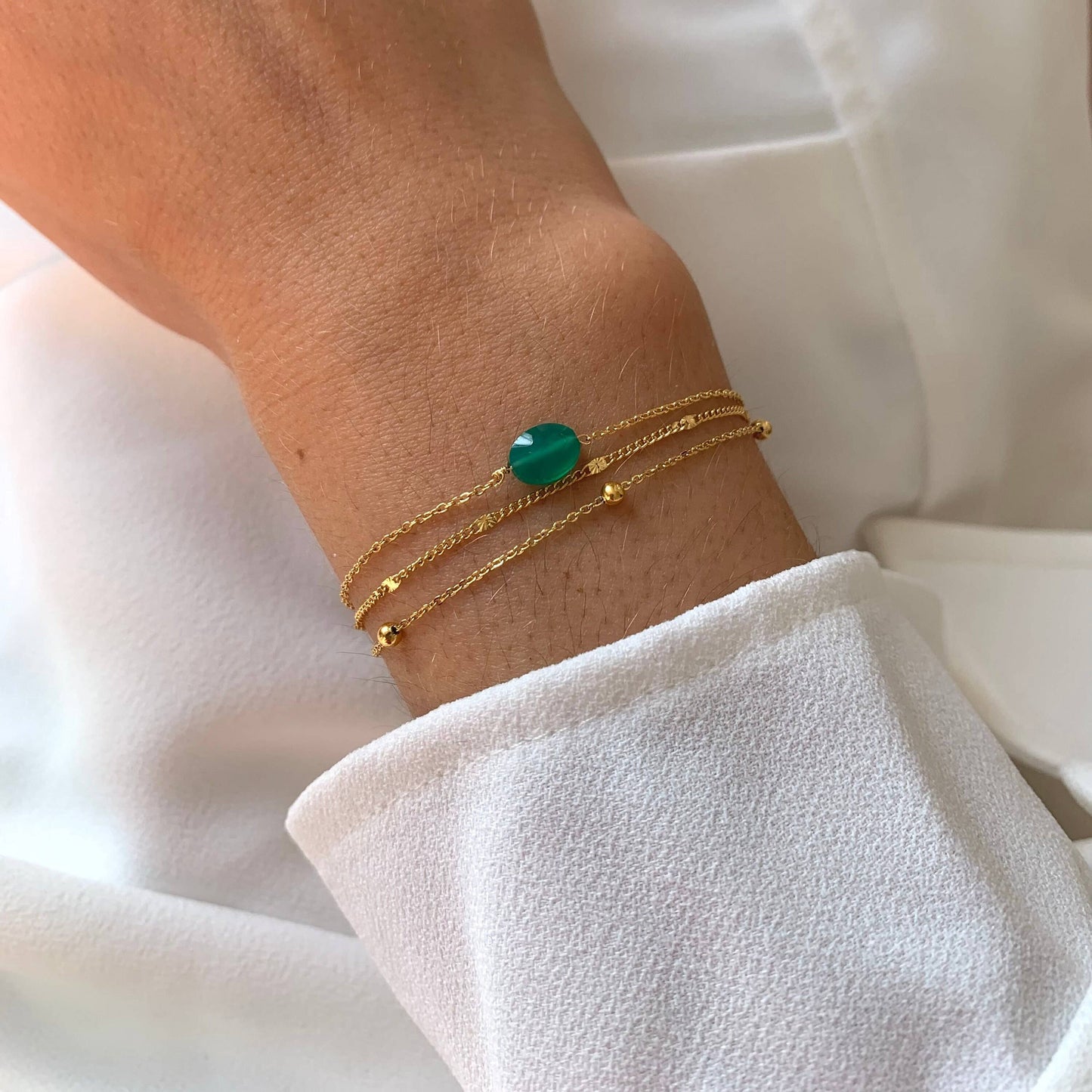 Pulsera de cadena de acero de tres hileras para mujer