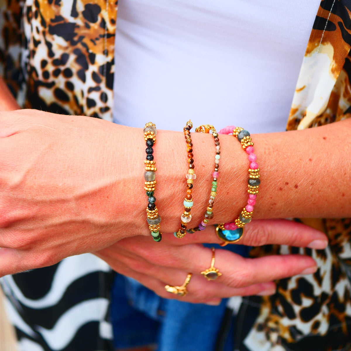 Pulsera SIMHA con ojo de tigre, citrino y turmalina rosa