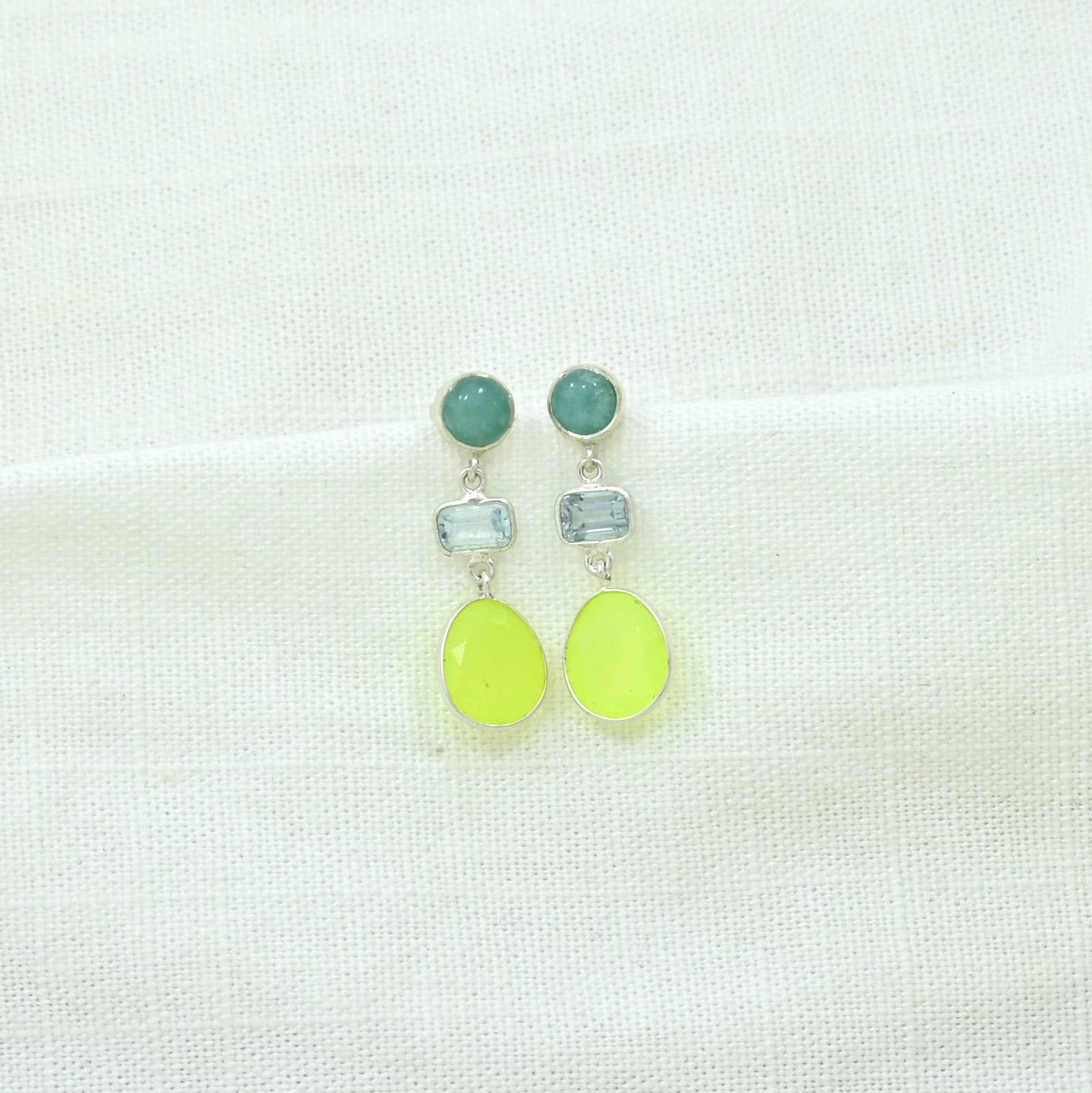 Pendientes Zoe de plata 925, topacio azul, amazonita y jade verde