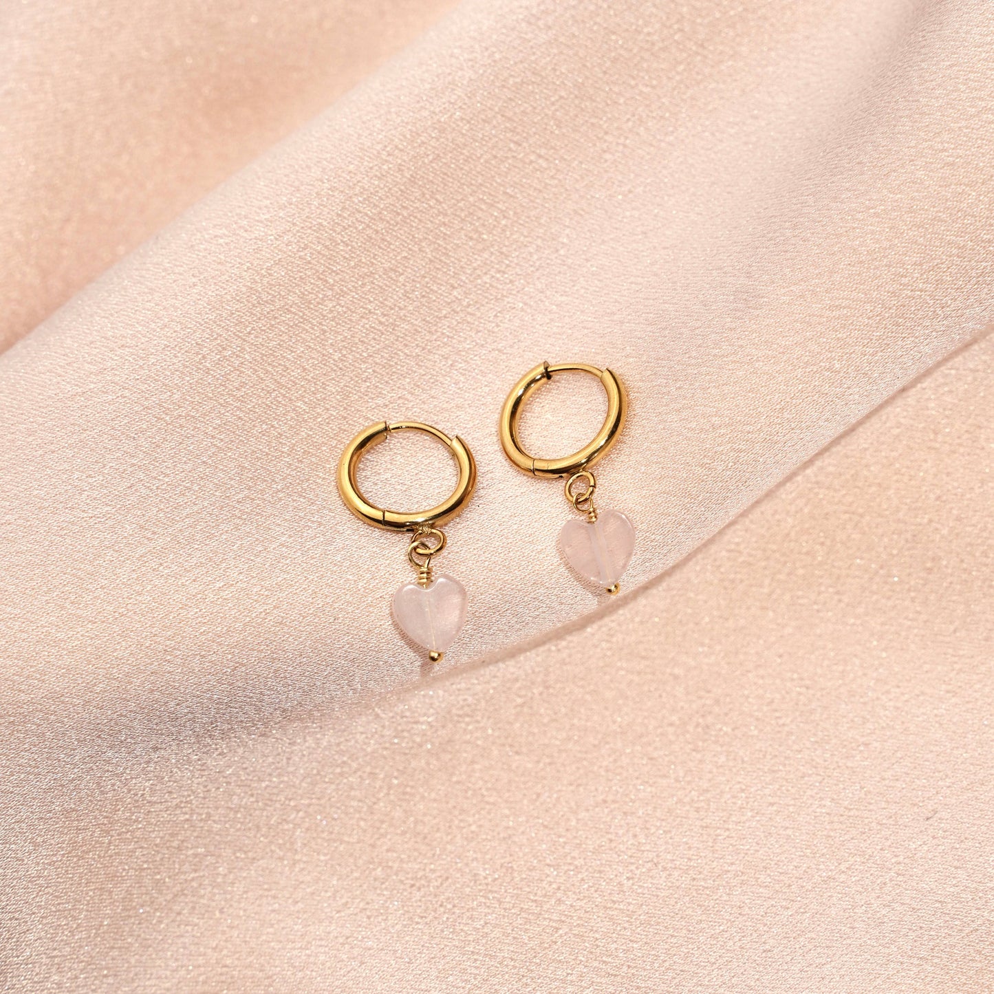 Pendientes Aro Corazón de Cuarzo Rosa | Acero Inoxidable Dorado