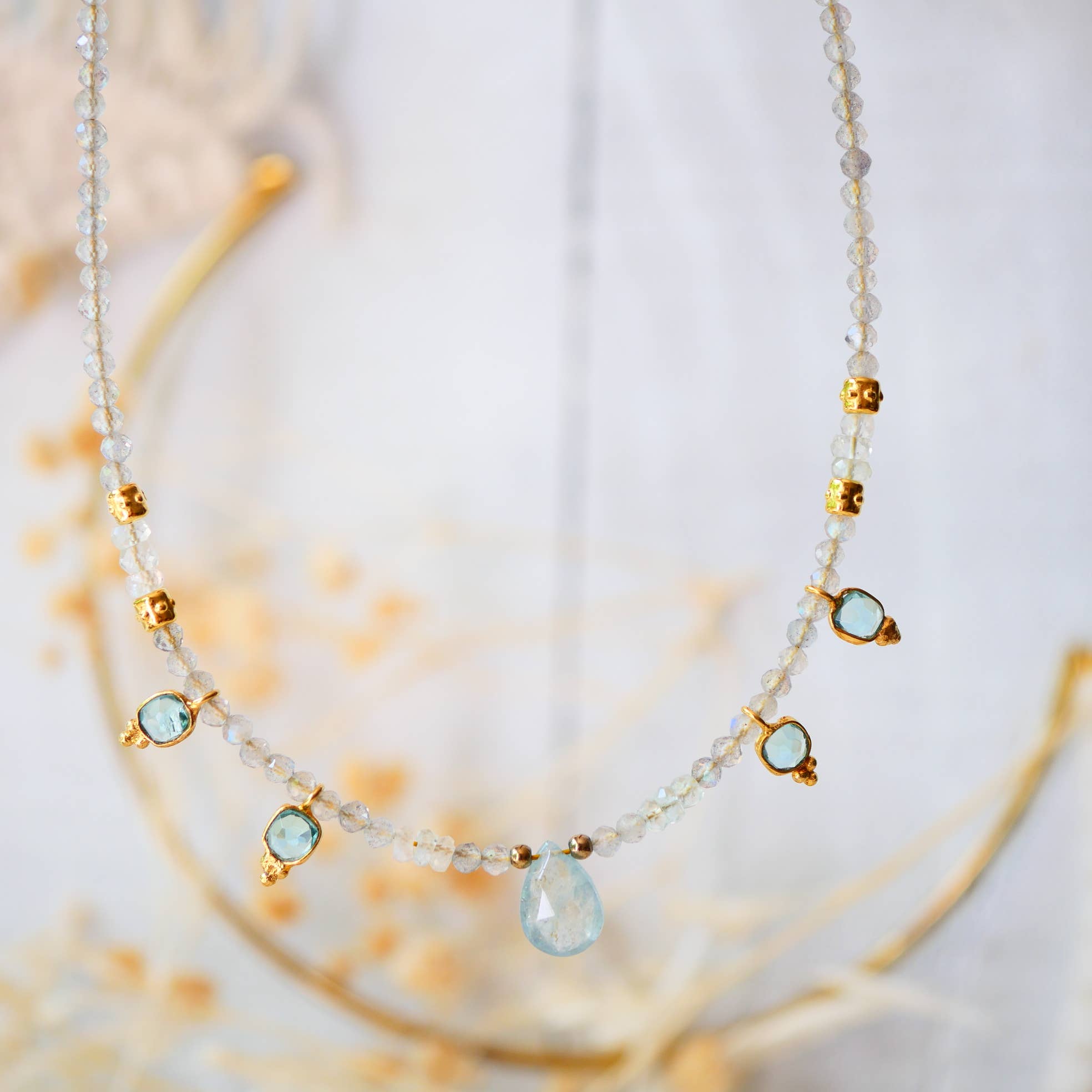 COLLAR KASHI AGUAMARINA