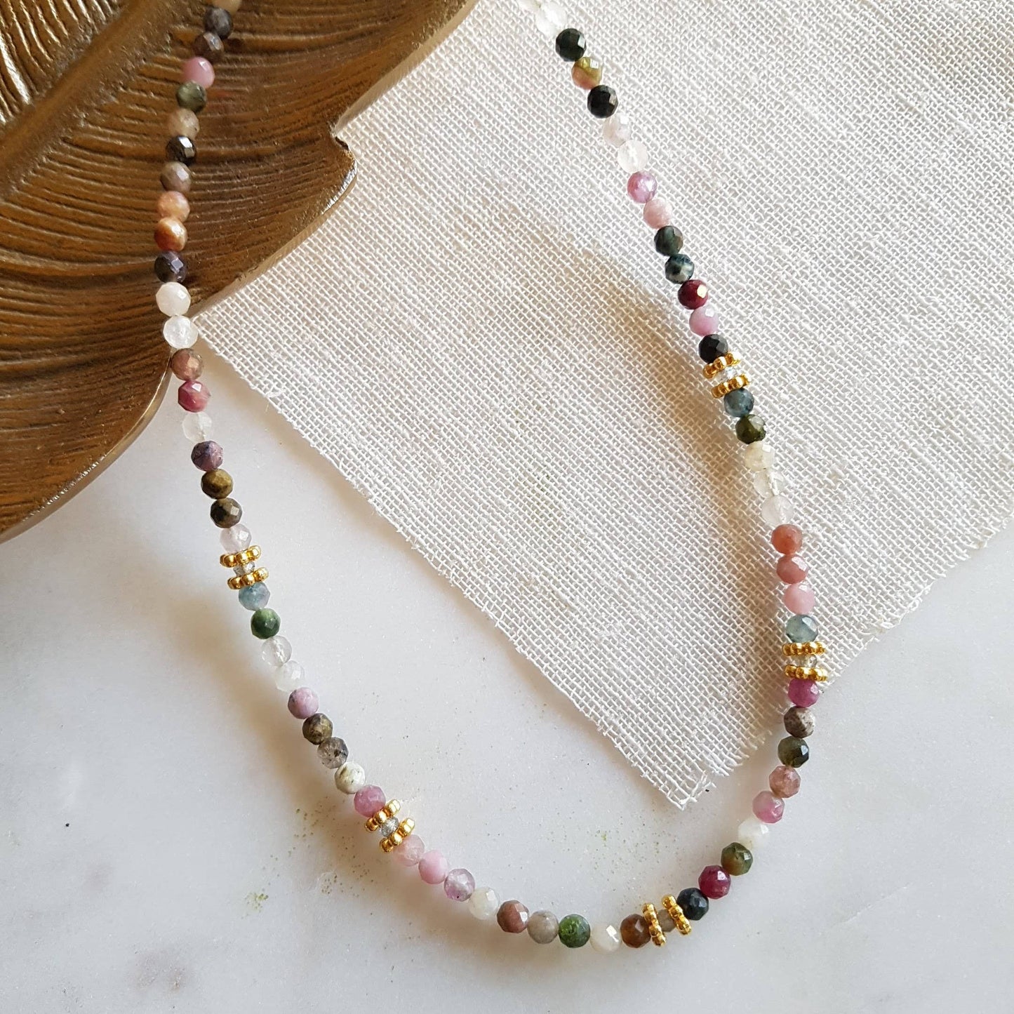 Collar PAOLA – Piedras Naturales (Granate, Apatita, Turquesa o Turmalina Multicolor)