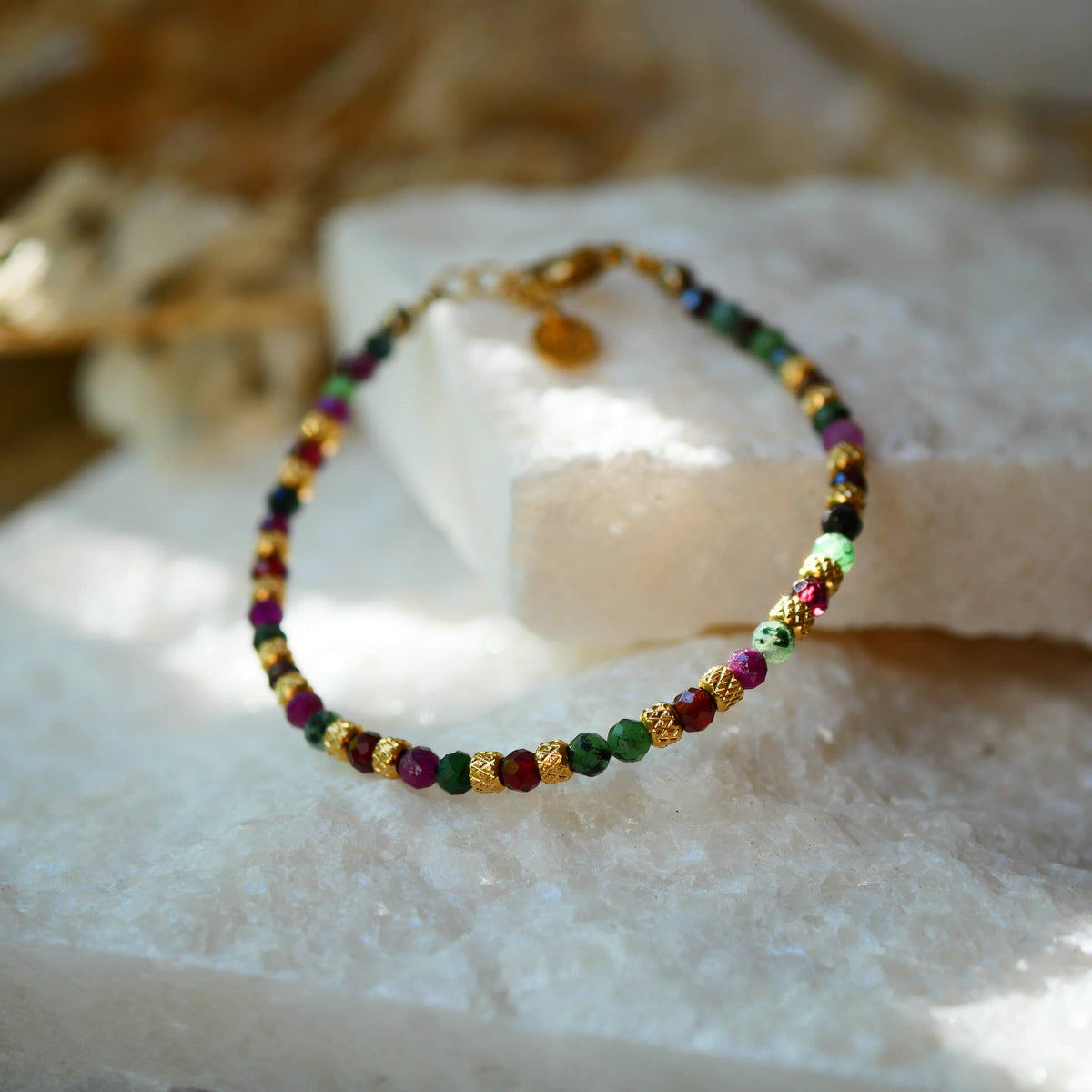 Pulsera Santulan de Granate y Rubí Zoisita