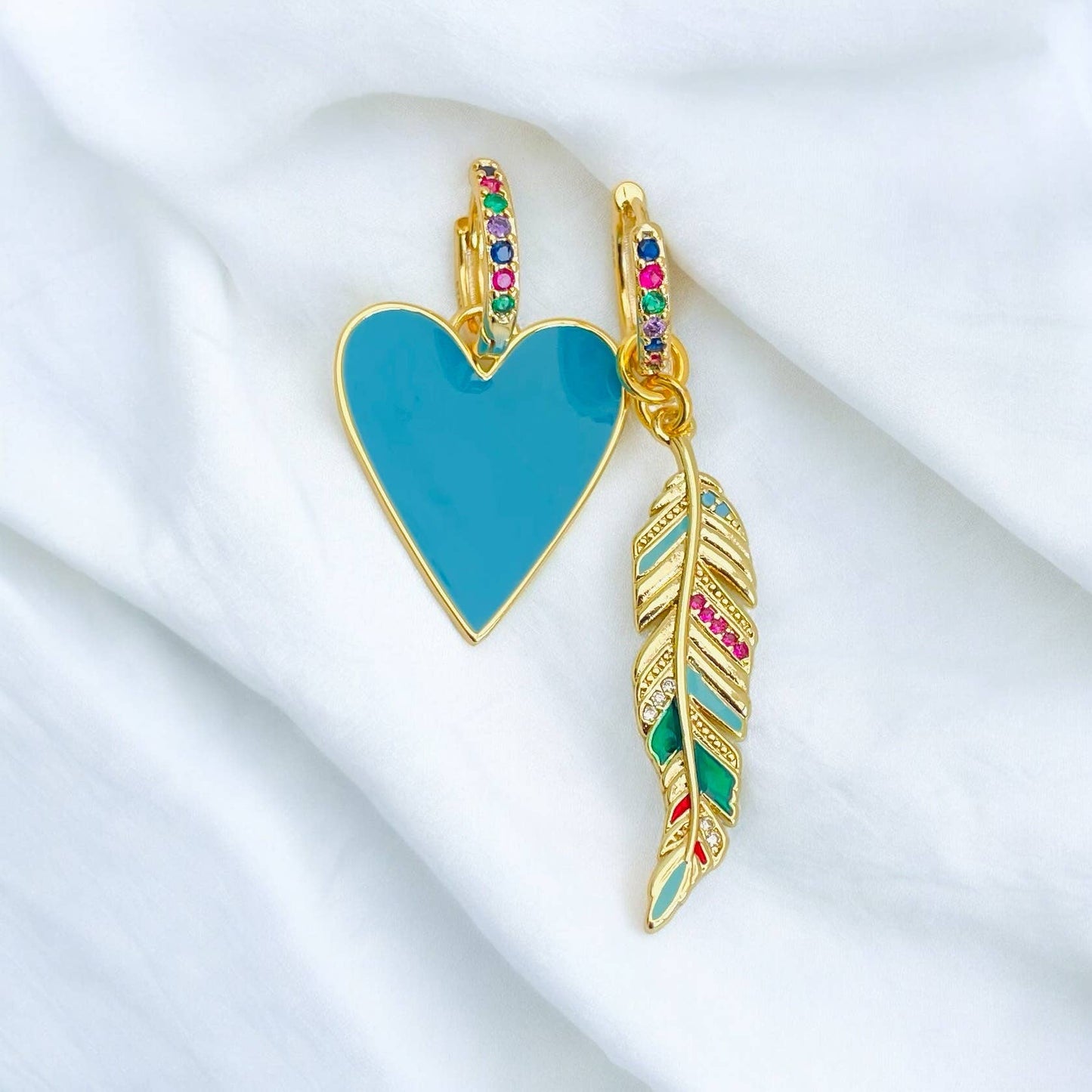 Pendientes tipo argolla Blue Feather