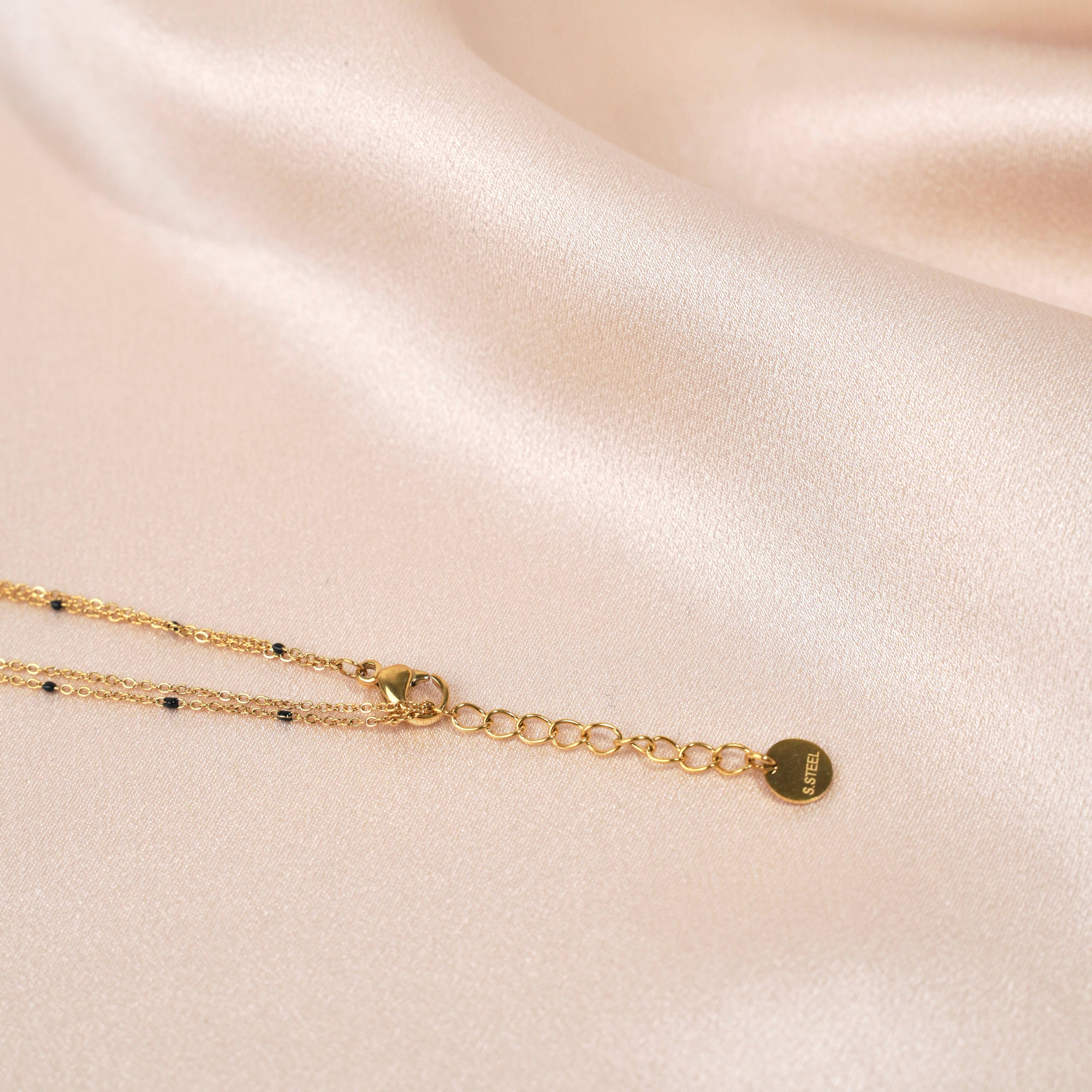 Pulsera doble con piedra natural de Ónix Negro