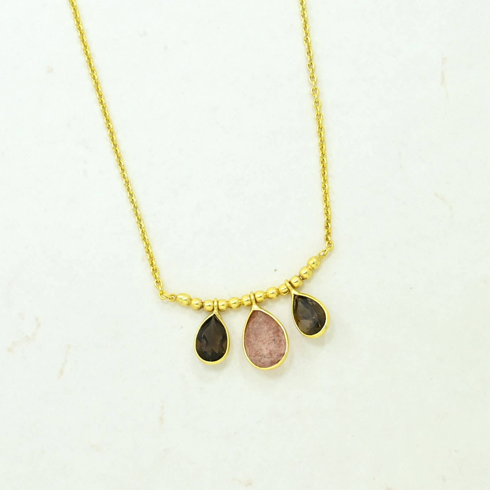 Collar dorado Pippa Plata - Fresa y Cuarzo Ahumado