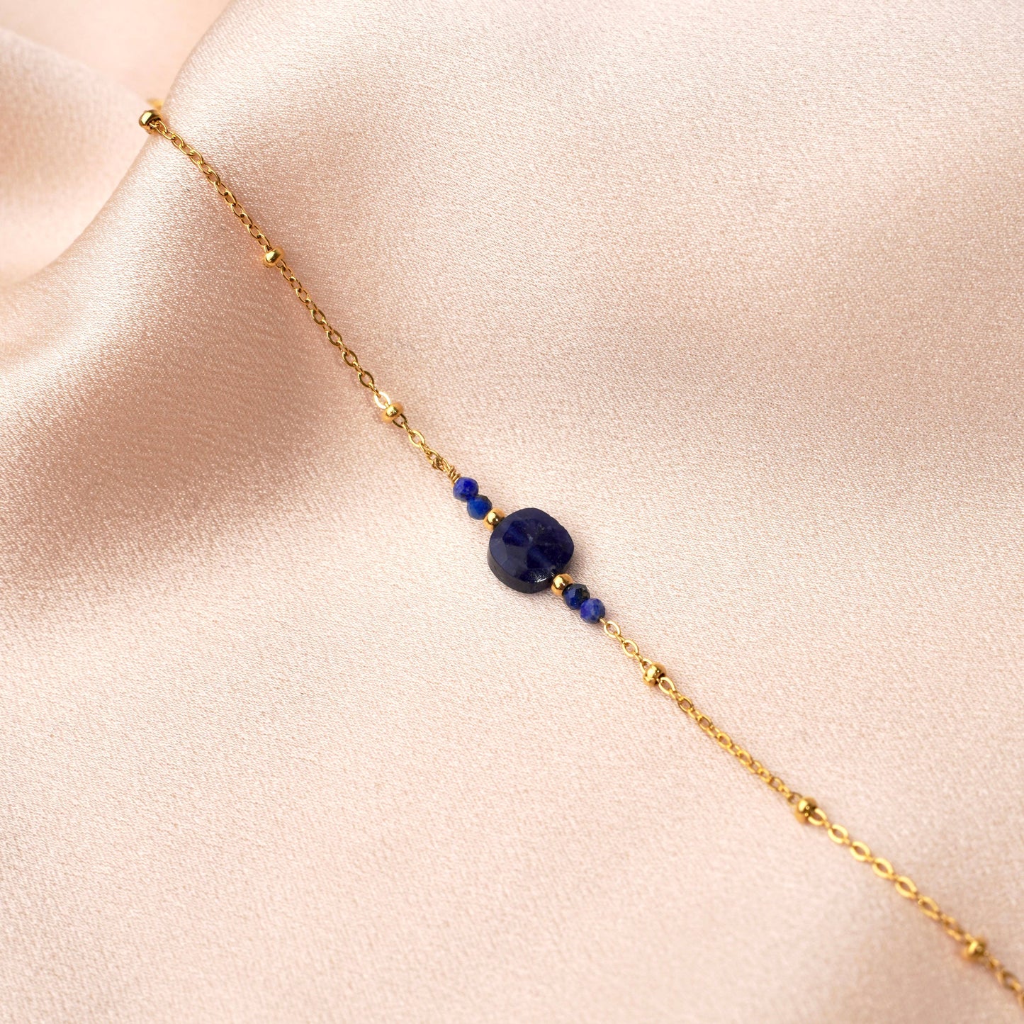 Pulsera de acero inoxidable con piedra natural y lapislázuli