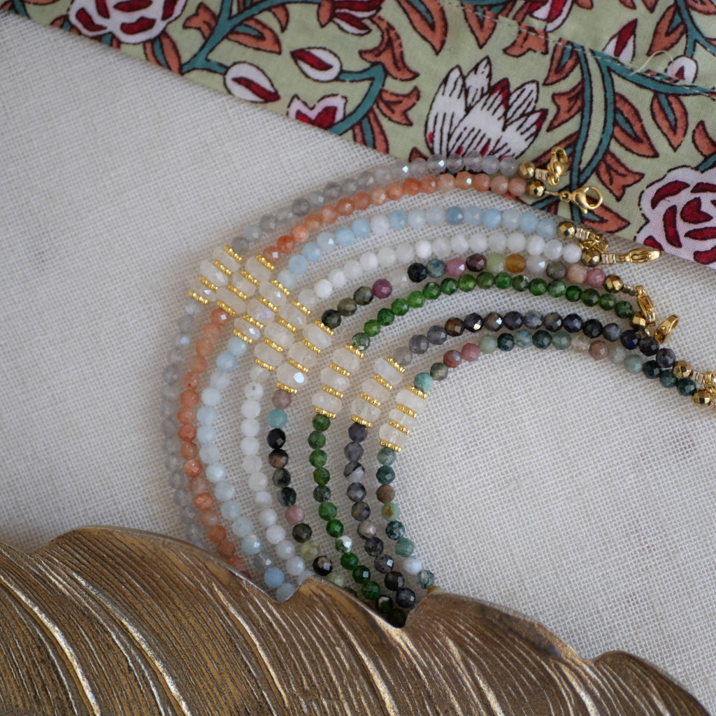 PULSERA CON PIEDRAS DE MANASI DE TU ELECCIÓN