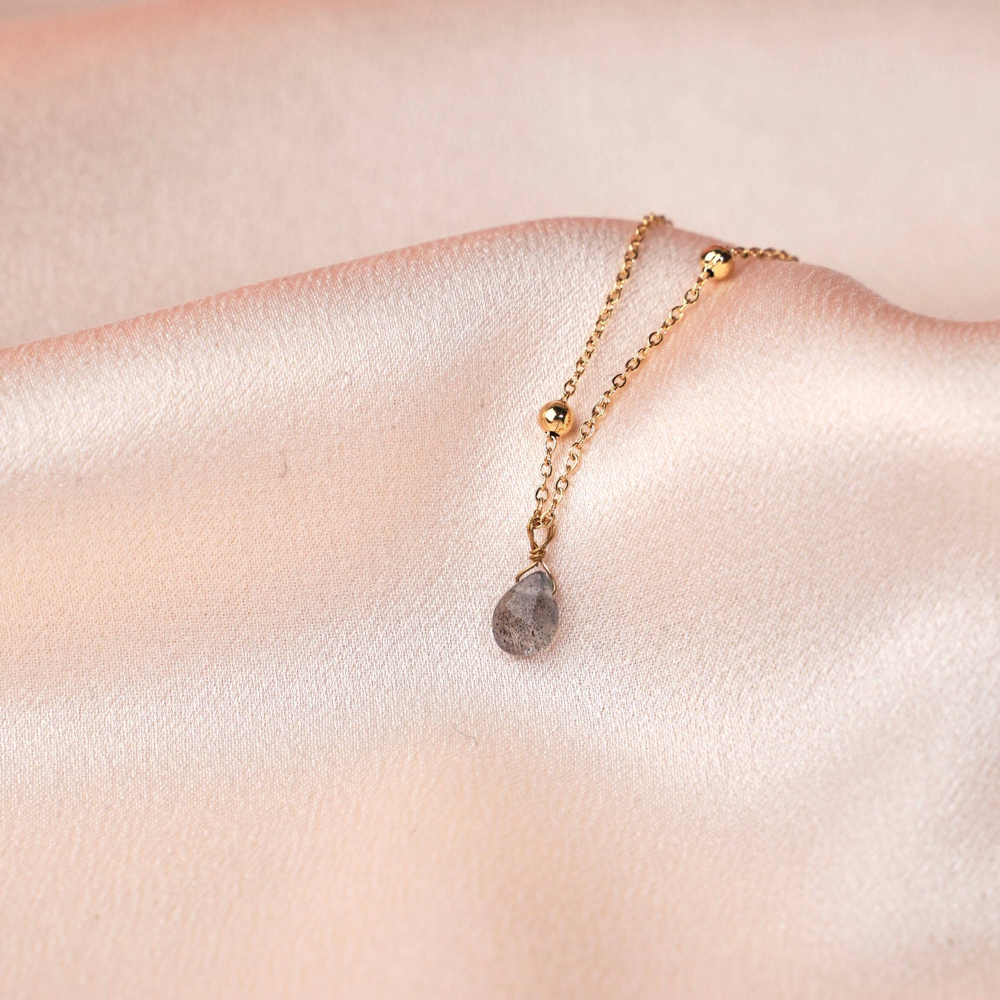 Collar con colgante de piedra de amazonita azul turquesa fina